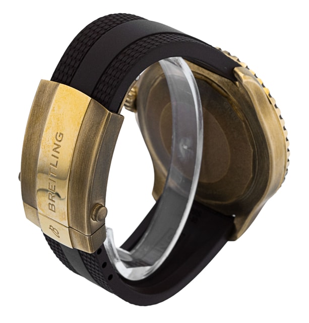 Breitling SuperOcean Automatic 44 N17376 Image 3